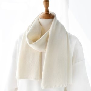 Écharpe en laine blanche pour femme ou enfant