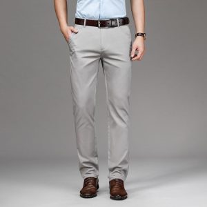 Pantalon Chino stretch en denim coupe droite pour homme