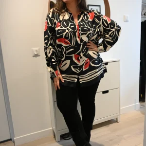 Chemise fluide élégante – intemporelle et facile à porter