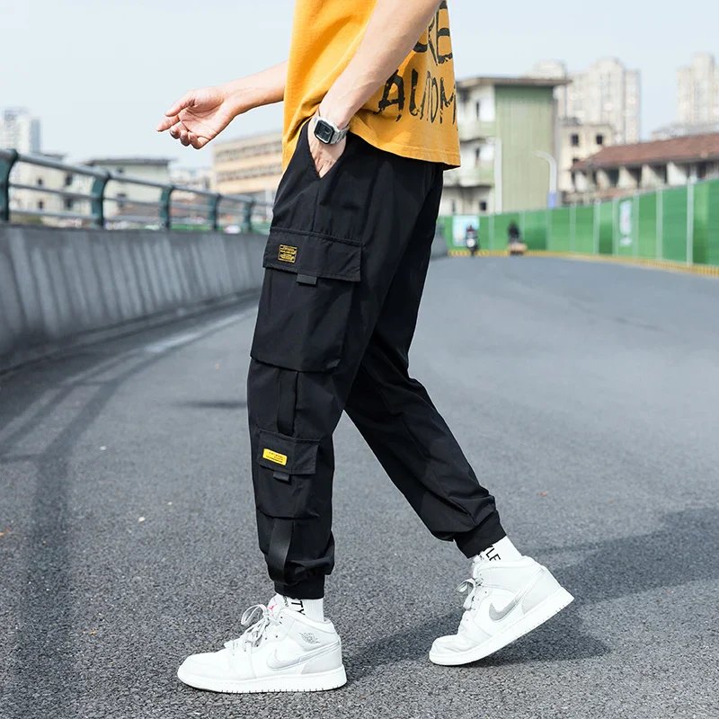 Black cargo joggers – Image 2