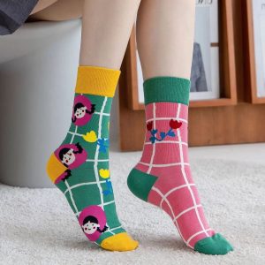 Chaussette dépareillée femme vert et jaune