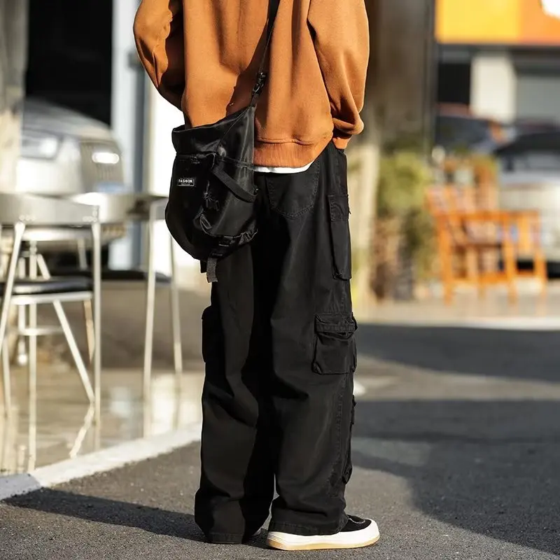 Black cargo pants – Image 2