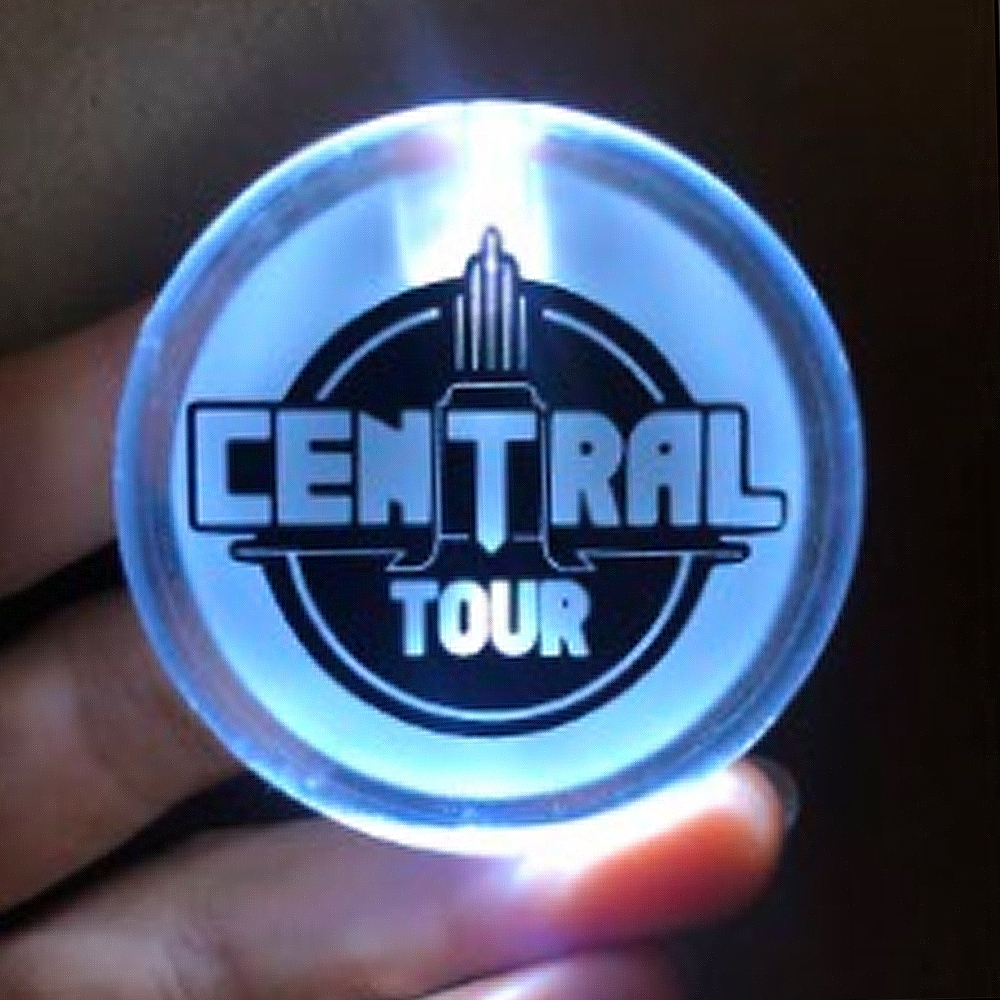 Badge lumineux Central Tour – Image 2