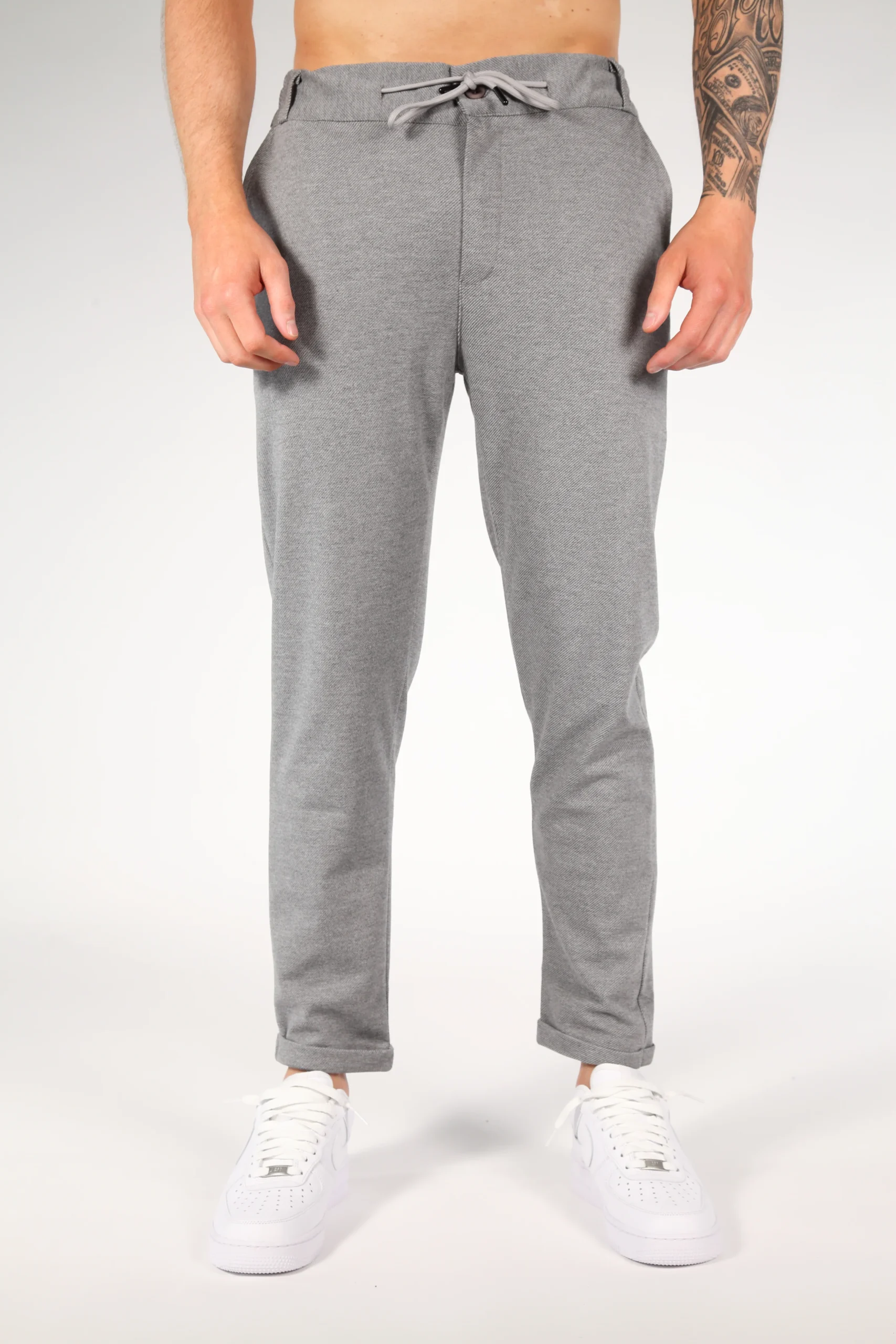 Chino Geovanni Grijs – Image 2